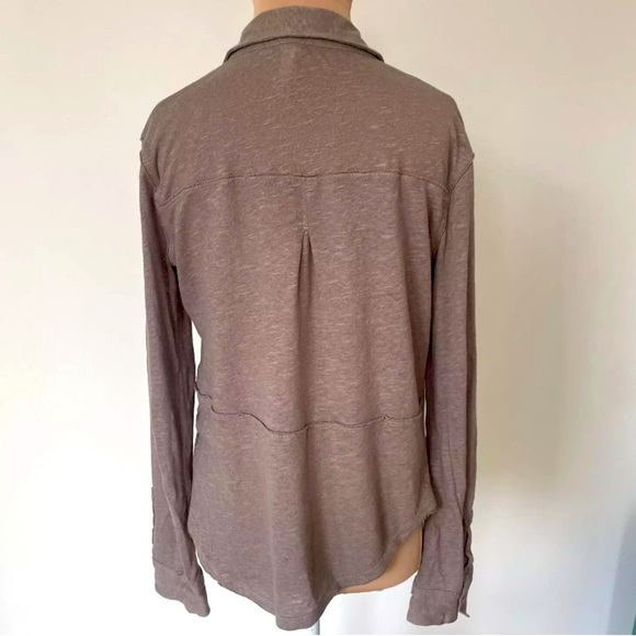 We The Free Linen Blend Buttondown One Pocket Tee T-Shirt - Picture 7 of 10